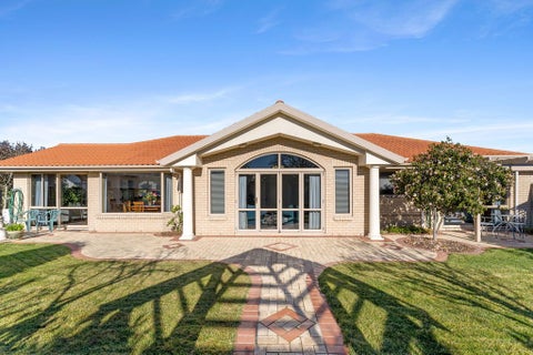 5 Strawberry Grove, Richmond