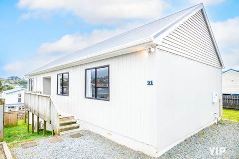 21 Warrington Grove, Newlands, Wellington
