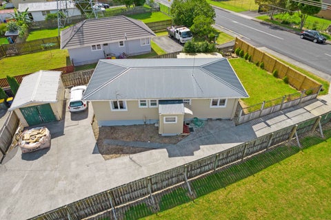 39 Lincoln Park Avenue, Massey, Auckland