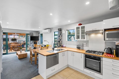 68E Thackeray Place, Waltham, Christchurch