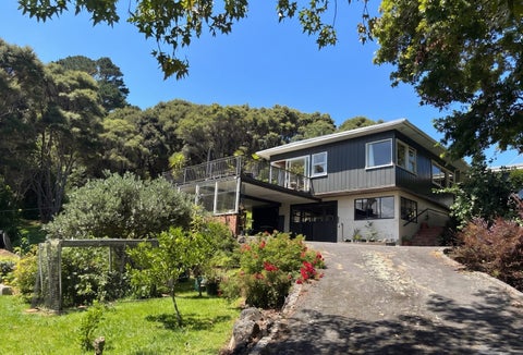 274 Scenic Drive, Titirangi, Auckland