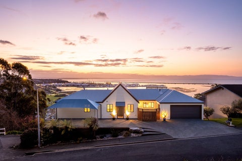6 Whitehead Place, Atawhai, Nelson