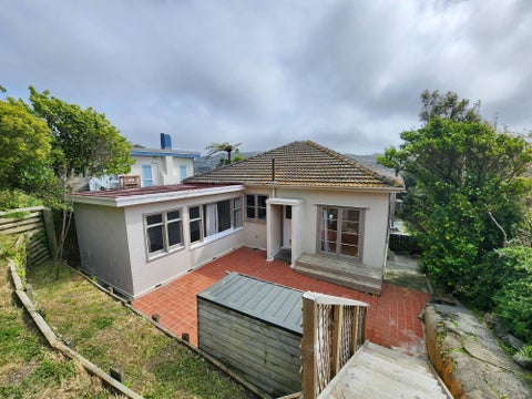 27 Chesterton Street, Johnsonville, Wellington