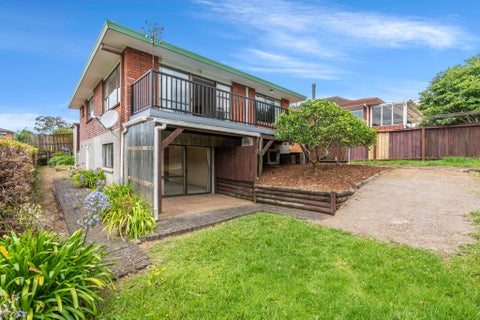 1/34 Majesty Place, Half Moon Bay, Auckland