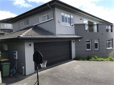 11 Lismore Way, Oteha, Auckland