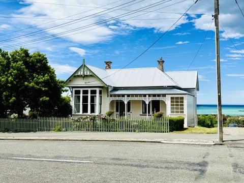15 Wharfe Street, South Hill, Oamaru