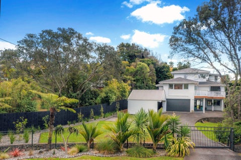 19 Sandown Road, Rothesay Bay, Auckland
