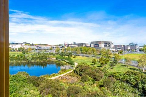 302/7 Rose Garden Lane, Albany, Auckland