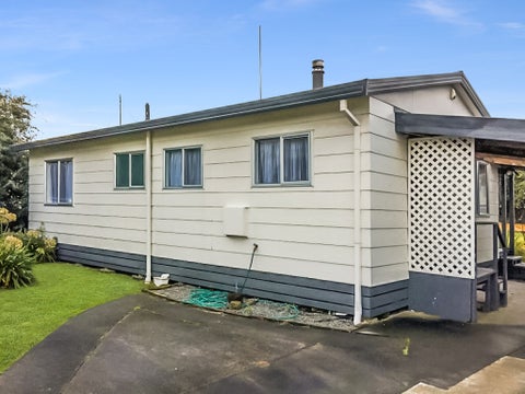 4 Main Street, Marton