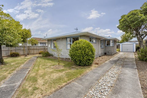3 La Perouse Place, Northcote, Christchurch