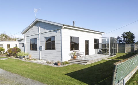 34 Kent Street, Woodend, Invercargill