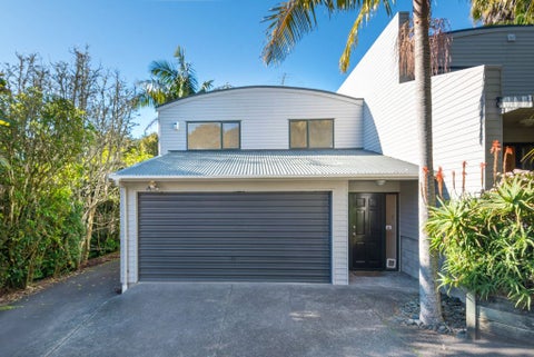 2/100A Verran Road, Birkdale, Auckland