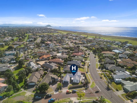 2 Santorini Key, Papamoa Beach, Papamoa