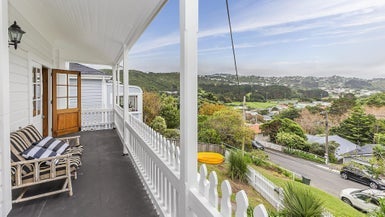 10 Jackson Street, Island Bay, Wellington