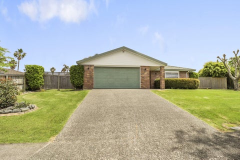 2 Gaylord Place, Conifer Grove, Takanini