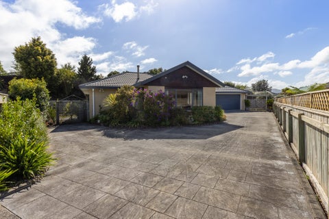 167 Langdale Avenue, Paraparaumu