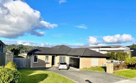 92 Pohutukawa Parade, Riverhead, Riverhead
