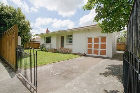 43 Batt Street, West End, Palmerston North