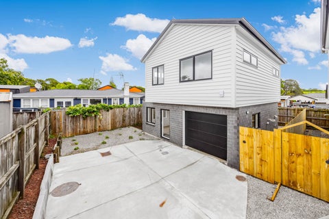 16D Olive Crescent, Papatoetoe, Auckland
