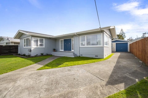 18 Tararua Terrace, Cloverlea, Palmerston North
