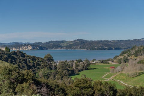 16 Tironui Place, Whitianga, Whitianga