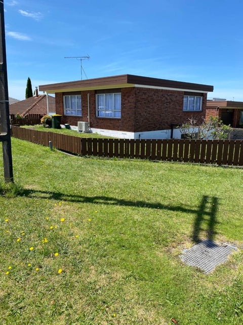 3/11 Queen Street, Papakura, Auckland