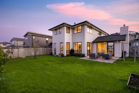 54 Colonial Drive, Silverdale, Silverdale