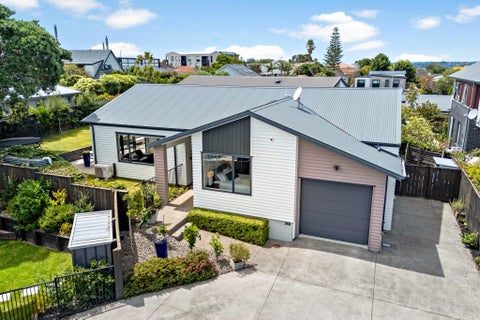 34B Torrington Crescent, Glen Inne, Auckland