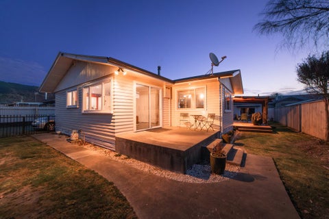 64 Bateup Road, Richmond