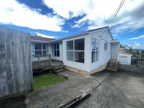 106 Golf Road, New Lynn, Auckland