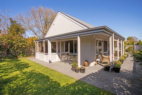 1/11 Memorial Avenue, Ilam, Christchurch