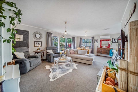 30 Lorelei Place, Opaheke, Papakura