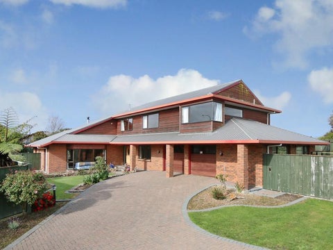 160 AMBERLEY AVE, HIGHBURY, Palmerston North