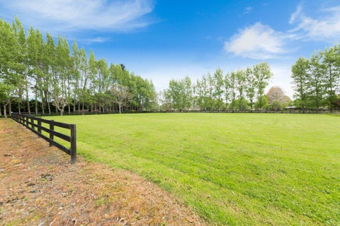 24 Upper Orewa Road, Silverdale