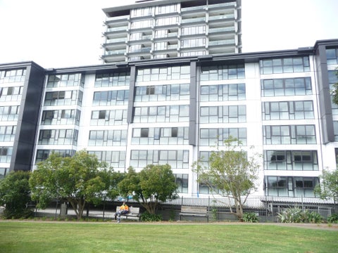2B/16 Burton Street, Grafton, Auckland