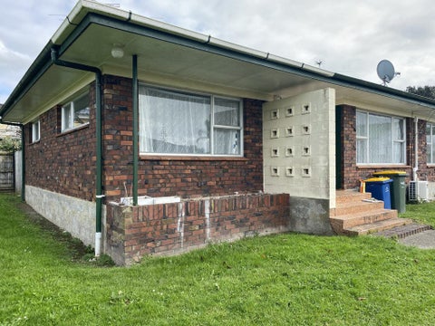 4/96 Titirangi Road, New Lynn, Auckland