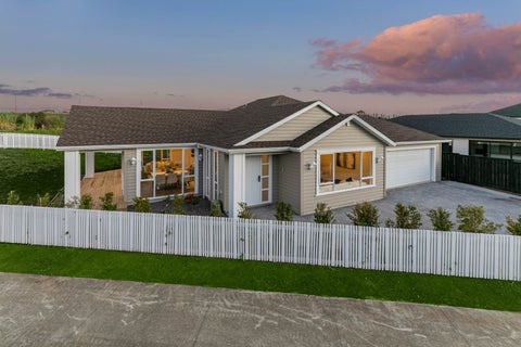 1 Sidwell Road, Wainui, Wainui