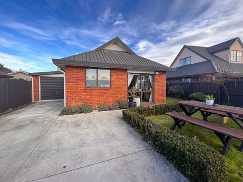 1/41 Beauford Place, Parklands, Christchurch
