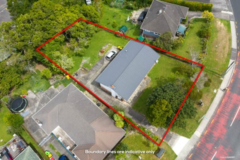 80 Stottholm Road, Titirangi, Auckland
