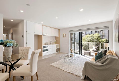 112/3 Bluegrey Avenue, Stonefields, Auckland