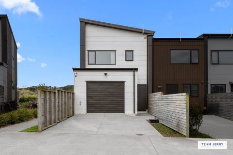 27 Sun Orchid Avenue, Wiri, Auckland