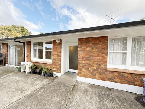1/6 Edgewater Drive, Pakuranga, Auckland