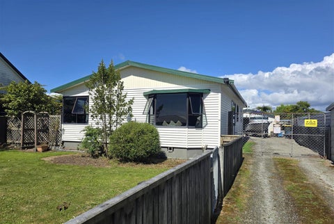 82 Bealey Street, Hokitika