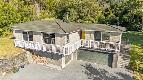 106 Plateau Road, Te Marua, Upper Hutt