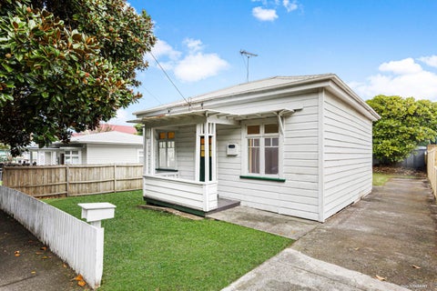 4 Cardwell Street, Onehunga, Auckland
