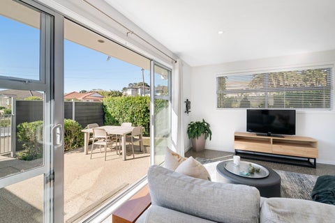 8A Beach Road, Manly, Whangaparaoa