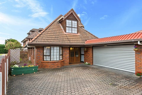 2/24 King Edward Avenue, Epsom, Auckland