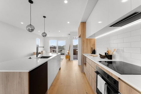 6/27B Hudson Bay Road, Hobsonville, Auckland
