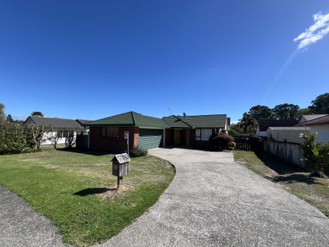 86 Dixon Road, Glenview, Hamilton