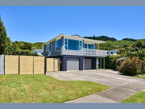 104 Oriel Avenue, Tawa, Wellington